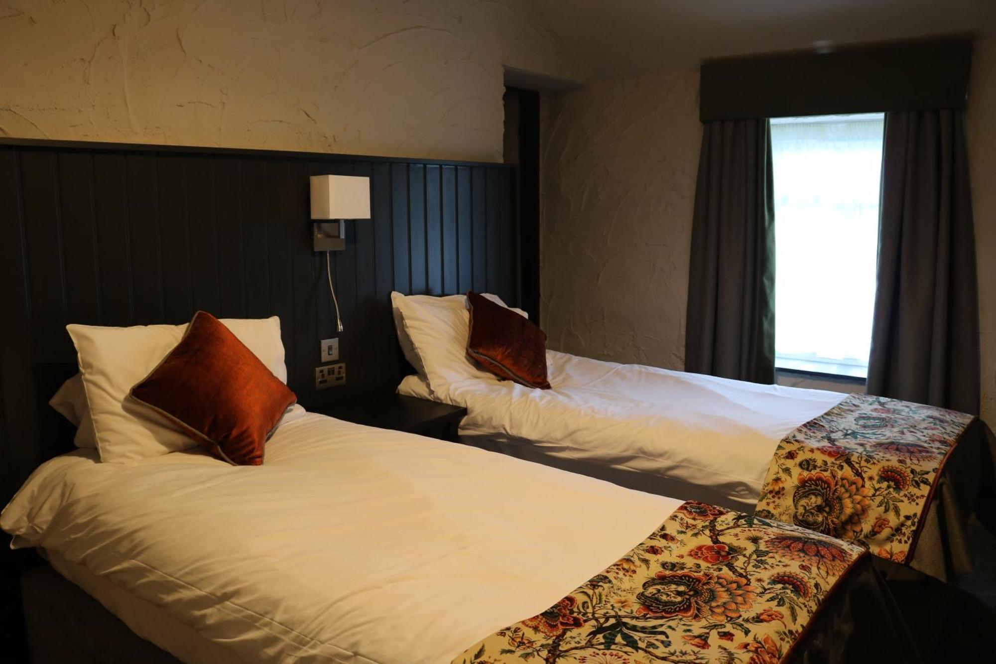 Black Dog Inn Bolton Esterno foto