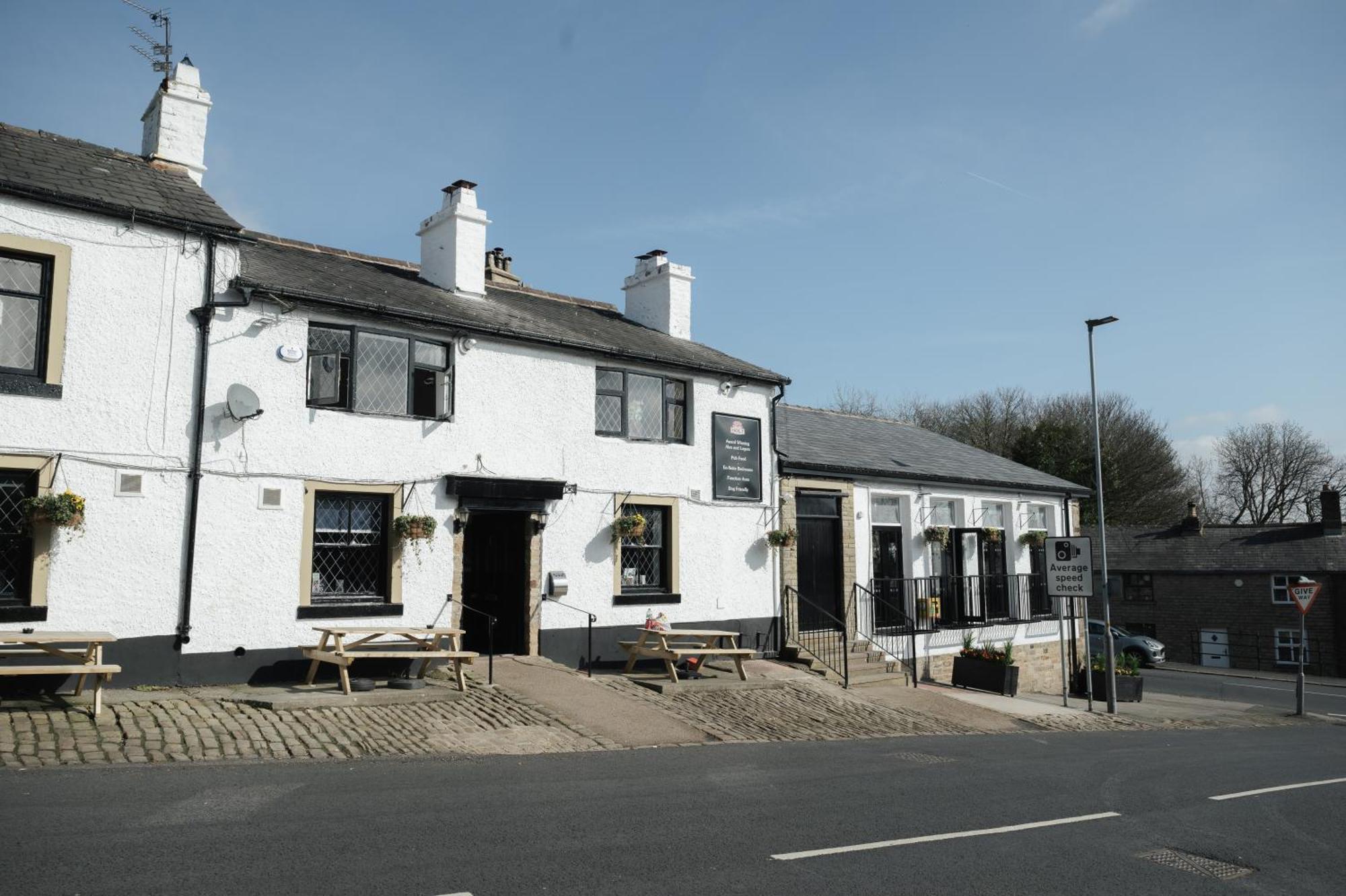 Black Dog Inn Bolton Esterno foto